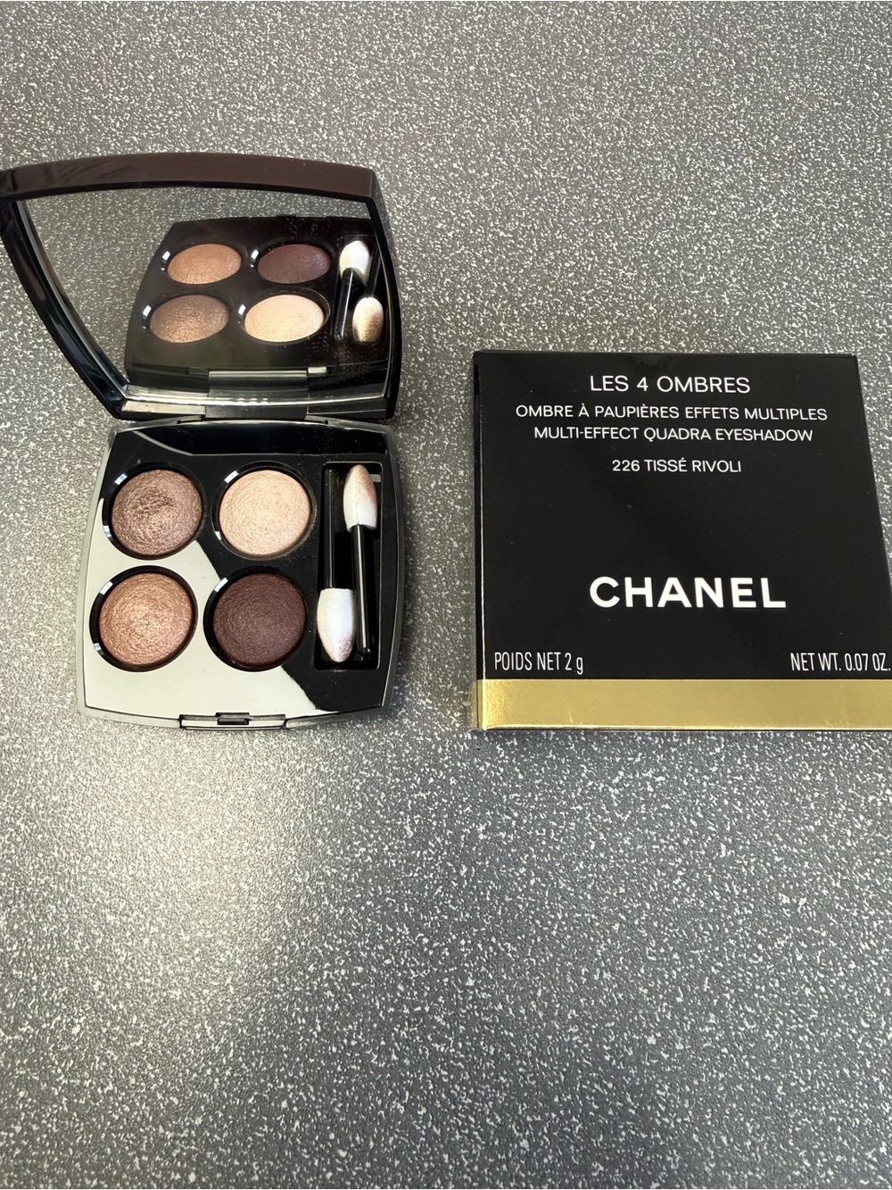 CHANEL Les 4 Ombres Eyeshadow Quad — Champagne, Bronze, Copper, Deep Brown